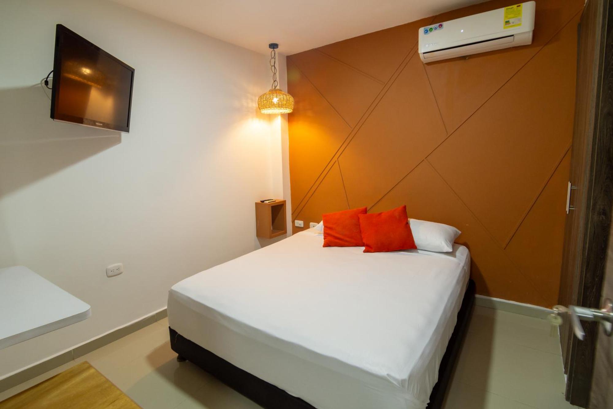 Tropical Moon Getsemani Guest house